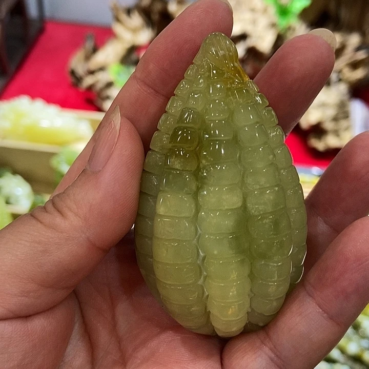 岫玉合金珠宝奇石