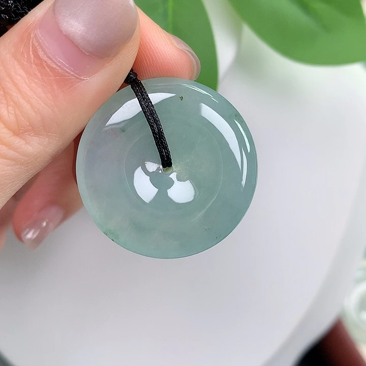 翡翠未镶嵌颈饰28.7-5.2mm