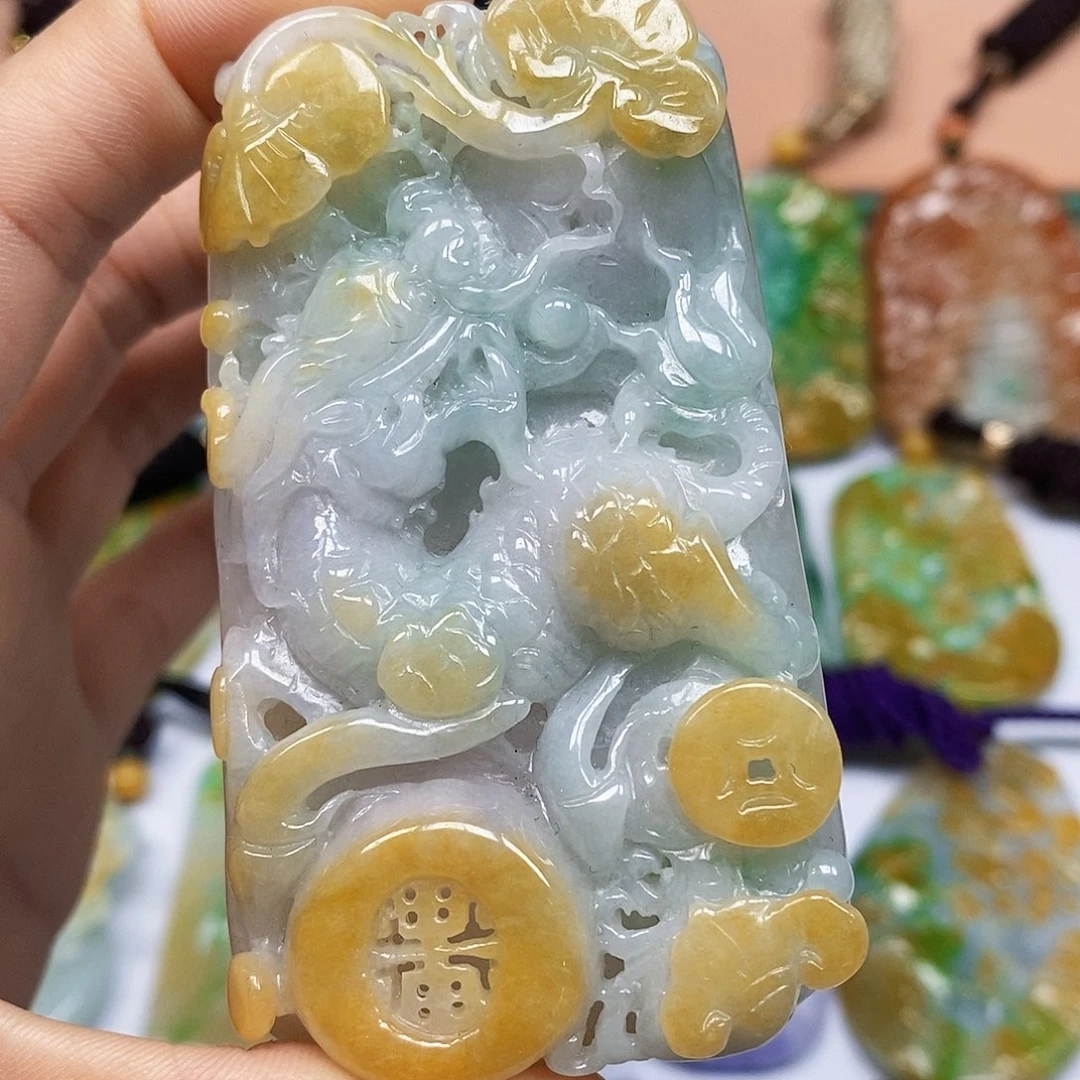 颈饰未镶嵌翡翠翡翠A货一物一证