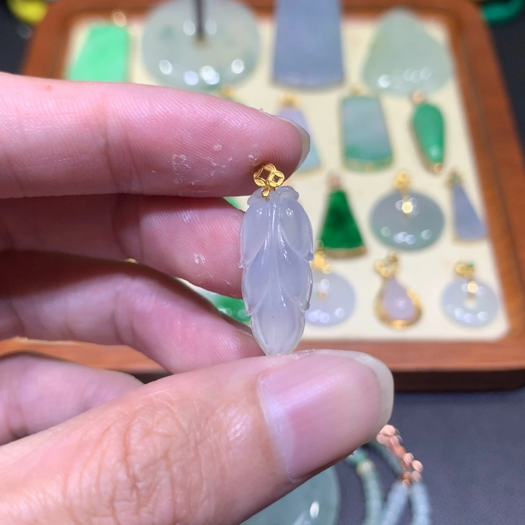 翡翠18K金镶嵌吊坠(不含链)