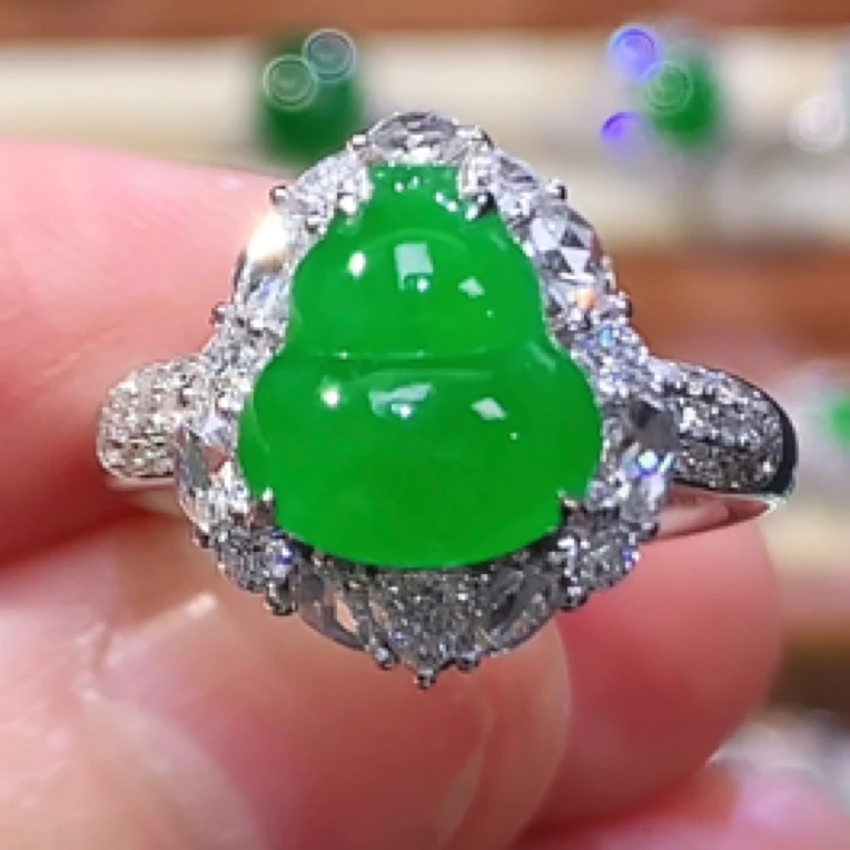 翡翠戒指18K金镶嵌葫芦戒指