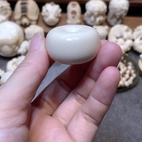 猛犸牙原色扣子吊坠