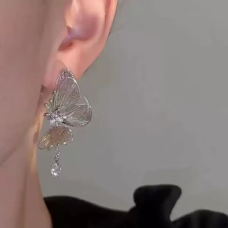 铜合金合成锆石耳饰 超仙蝴蝶气质法式轻奢耳环复古