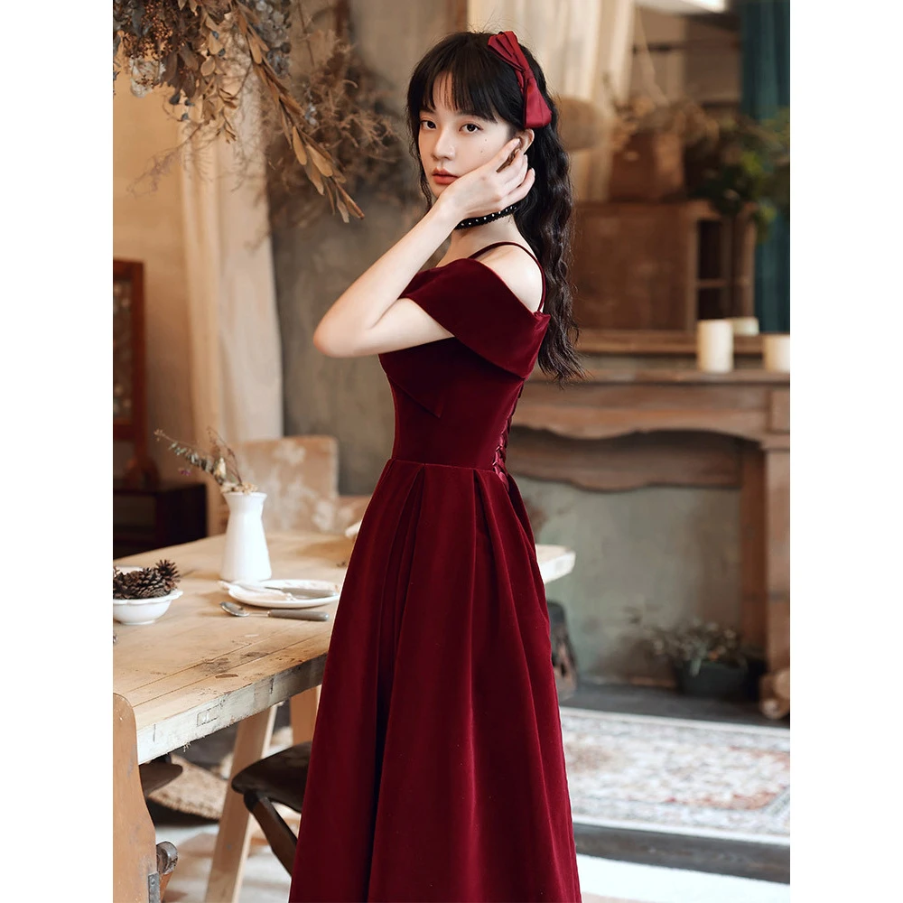 特大码胖300斤吊带红色裙子夏季新款宽松收腰显瘦中长连衣裙女