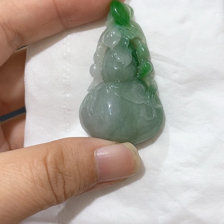 颈饰未镶嵌翡翠天