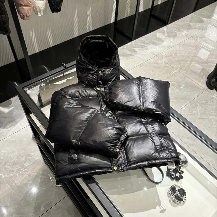 高级时装 25年时尚女装 黑色连帽短款面包羽绒服-TJ201