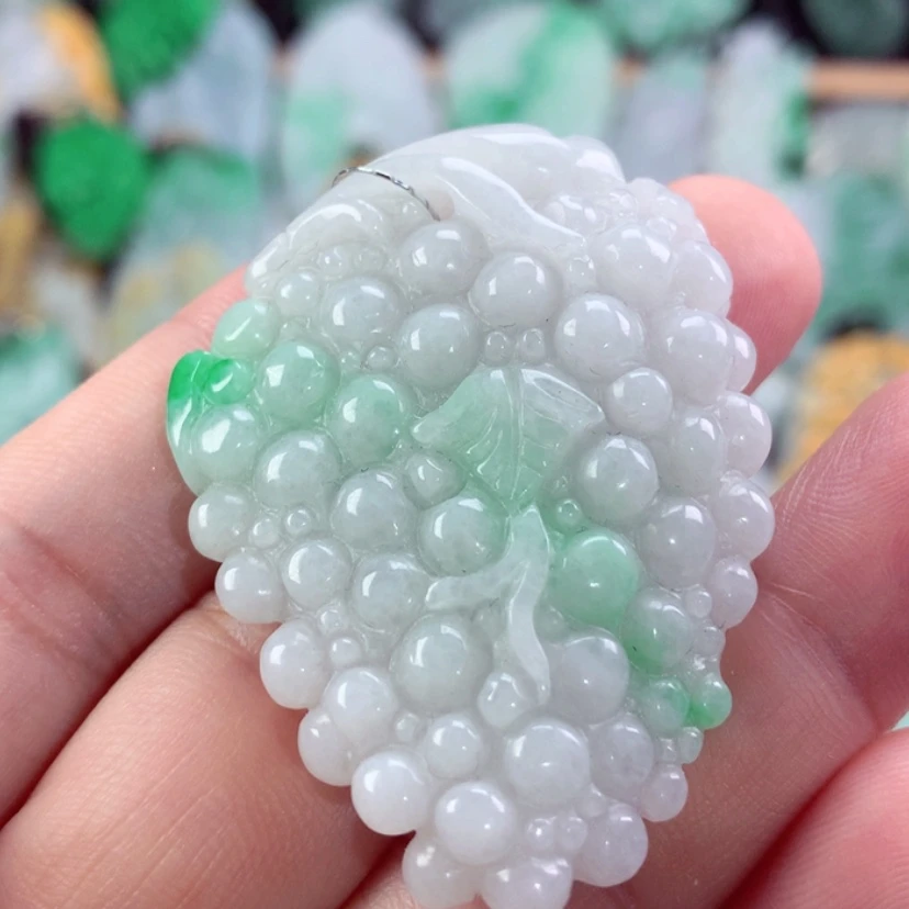 【闪购商品】翡翠未镶嵌吊坠(不含链)