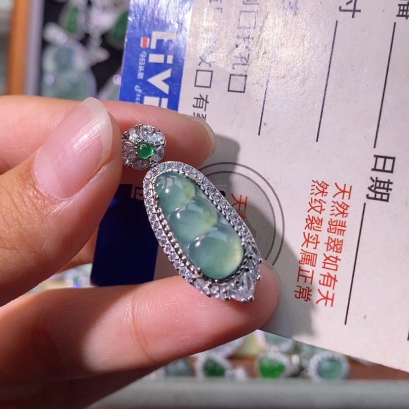 【闪购商品】颈饰未镶嵌翡翠