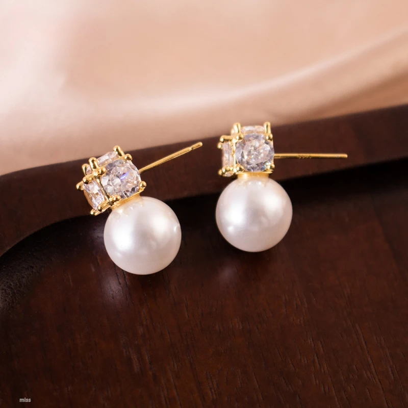 铜合金锆石耳饰 轻奢锆石仿珍珠耳钉法式复古几何设计耳环女简约