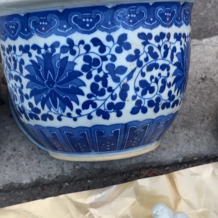 追***寻其他青花花卉陶瓷花器微瑕