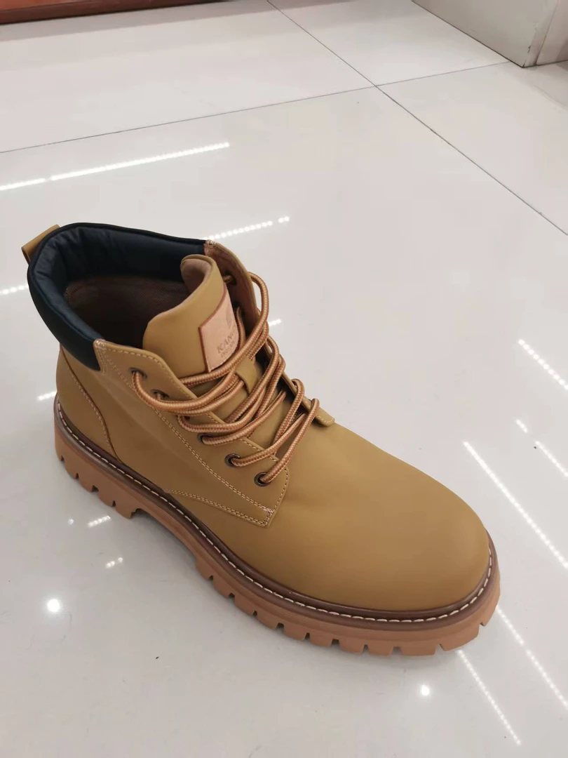 户外厚款真皮保暖靴子马丁靴棕色系带1g137008