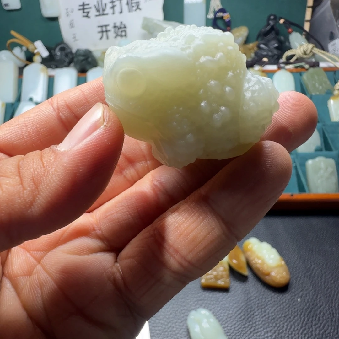和田玉未镶嵌挂件新疆和田玉且末青白玉