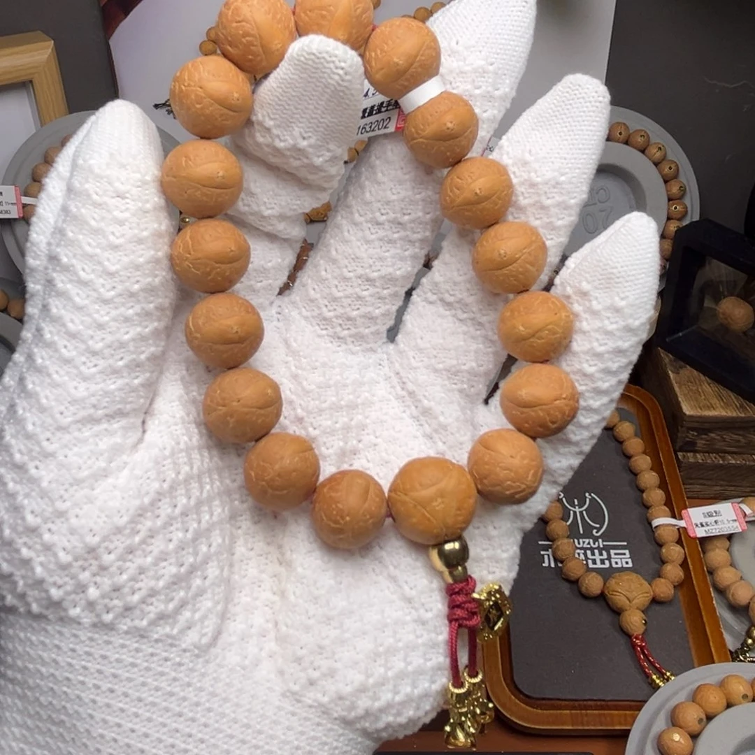 凤眼菩提吊坠菩提689