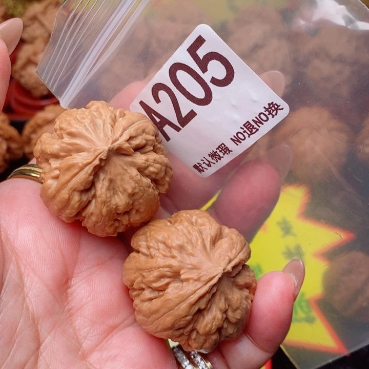 霸王龙35加205号瑕疵