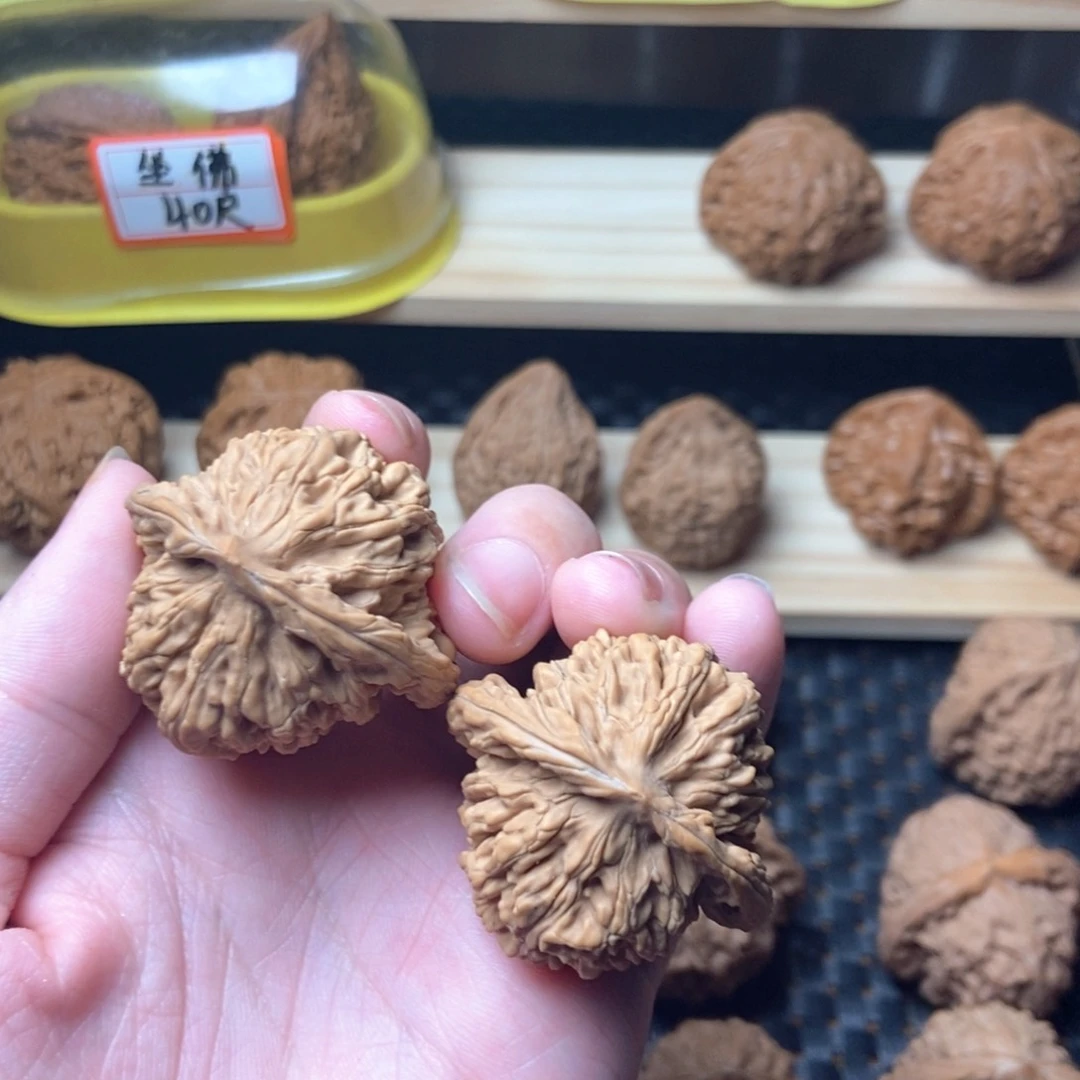 天***、文玩核桃吊坠四座楼40