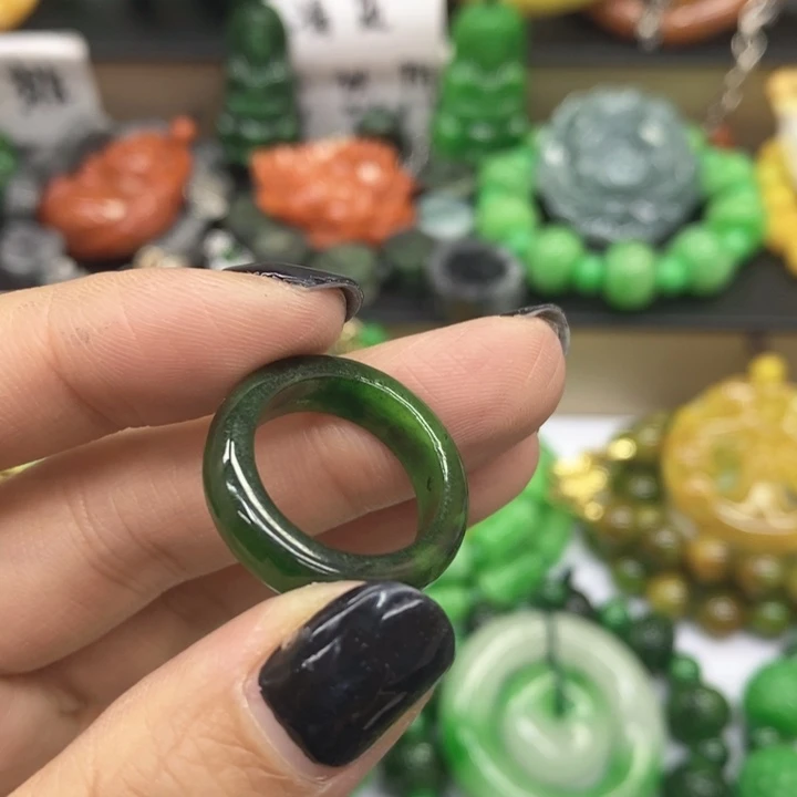 ໑****翡翠未镶嵌手链戒指53