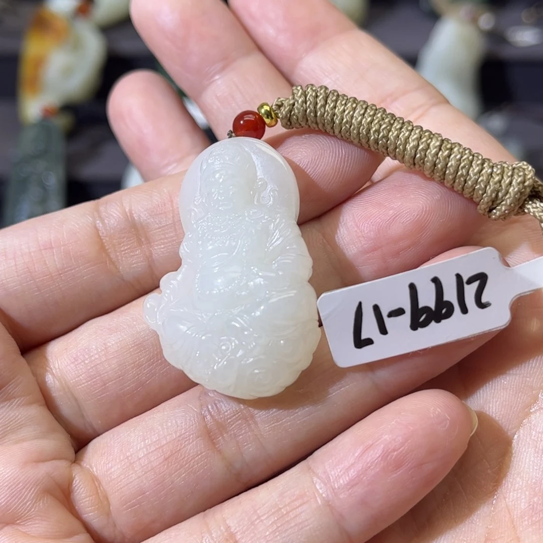 和田玉未镶嵌挂件玥*