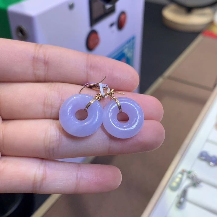 颈饰18K金镶嵌翡翠翡翠