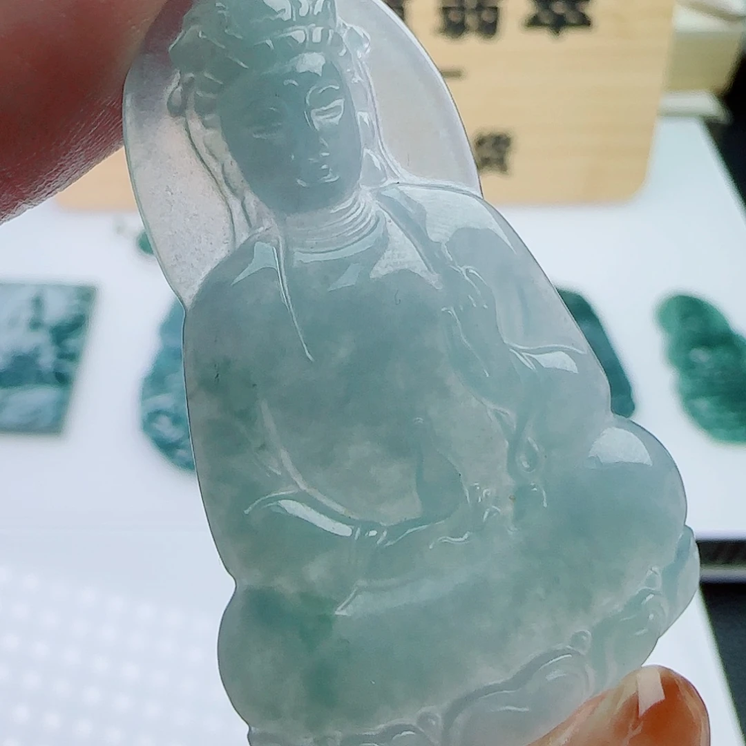 翡翠未镶嵌颈饰111111111111