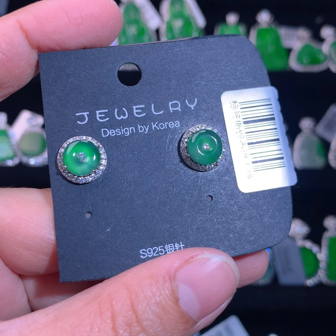 【闪购商品】银S925镶嵌翡翠耳饰