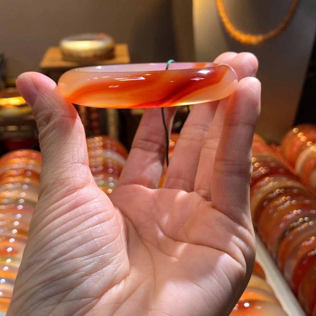 玛瑙/玉髓未镶嵌手镯精品