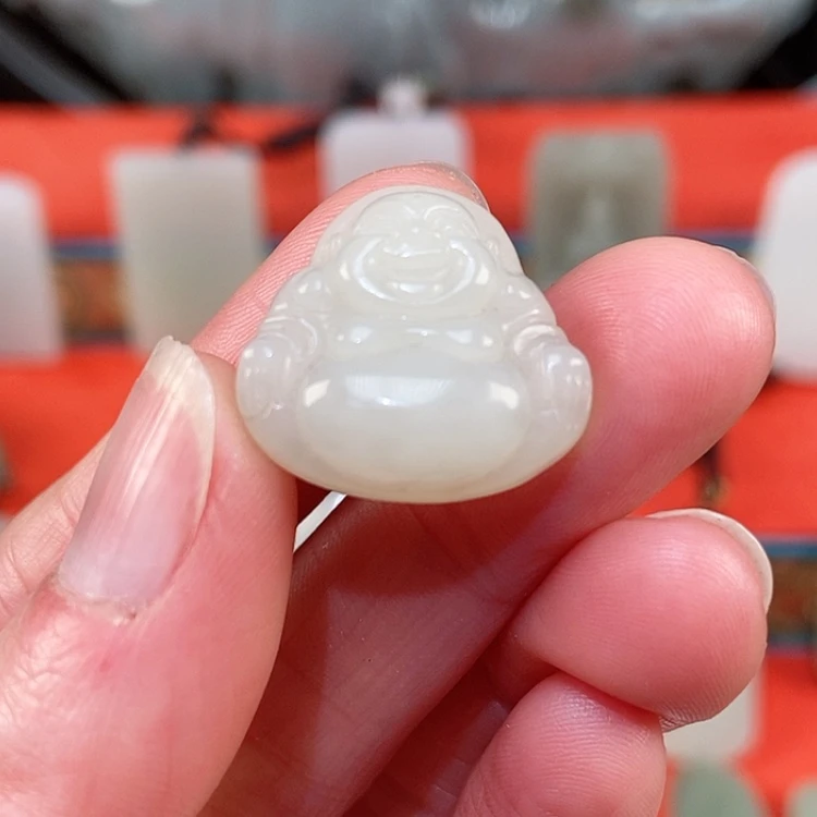 【闪购商品】颈饰未镶嵌和田玉