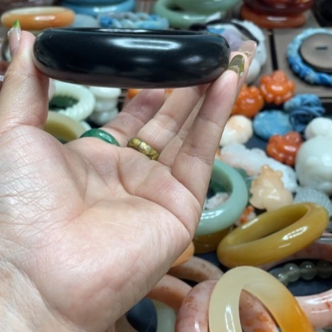 合金石英质玉（黄龙玉）手链欧**运