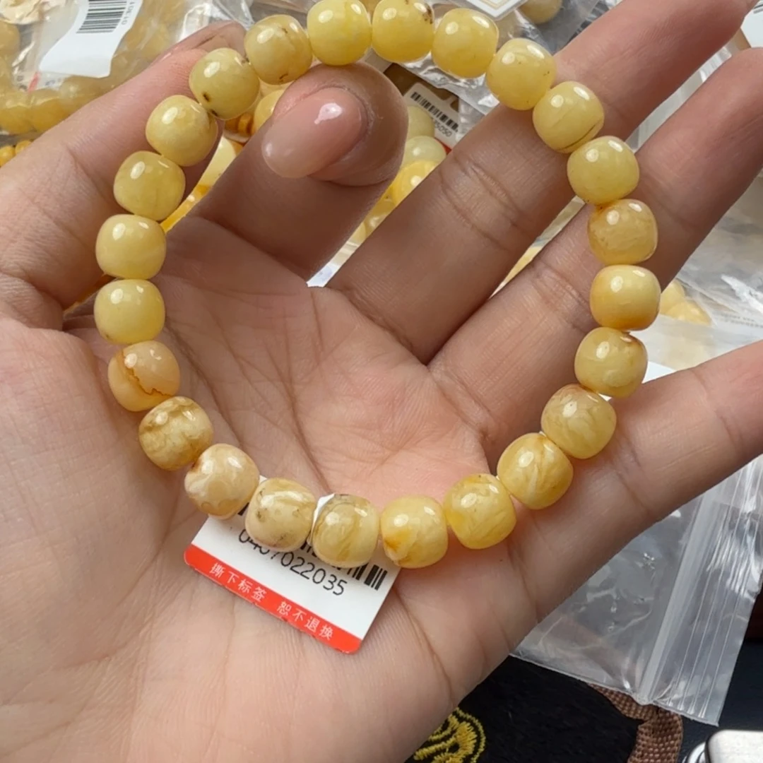 未镶嵌琥珀珠宝奇石