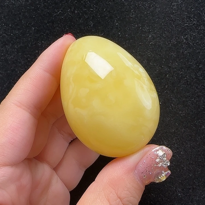 蜜蜡珠宝奇石未镶嵌