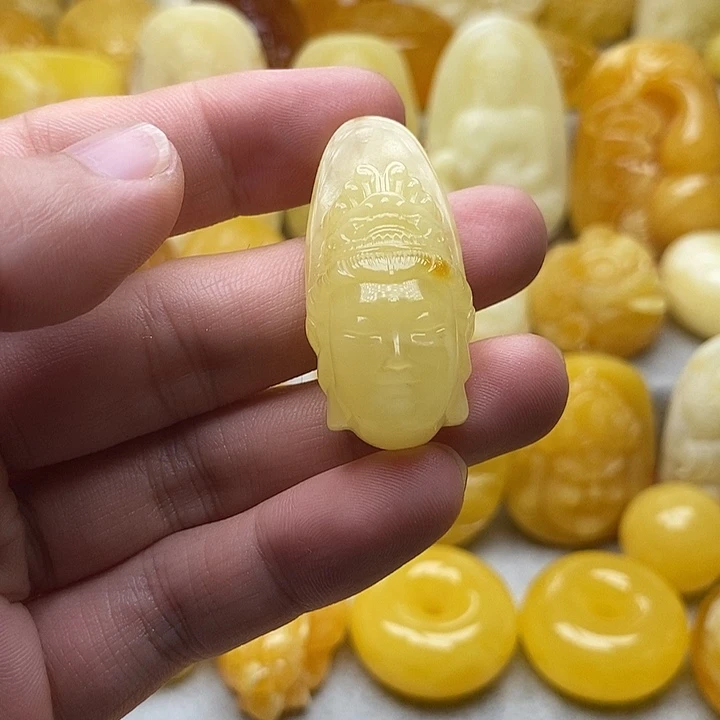 琥珀颈饰未镶嵌琥珀蜜蜡吊坠