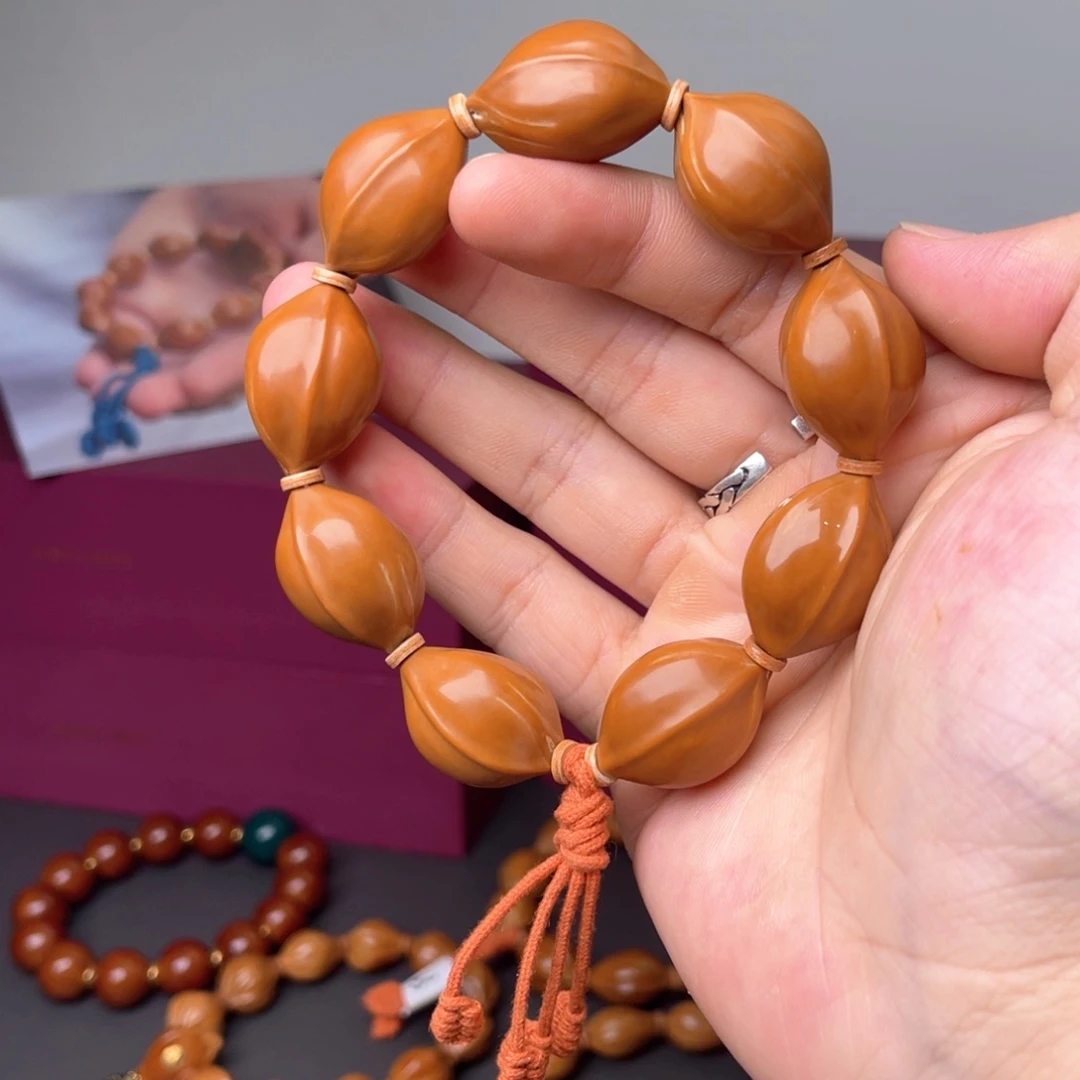 手串橄榄核1828镜面打底