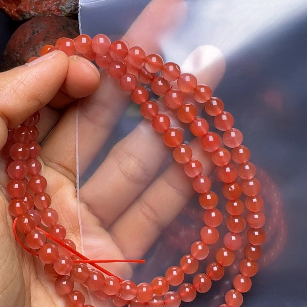手串未镶嵌南红玛瑙哎**！