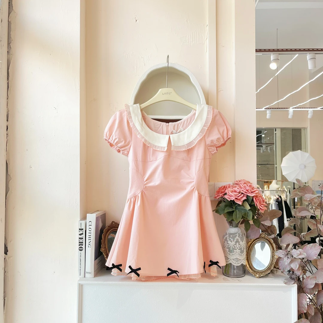 青青大码女装 纯欲风甜美显瘦气质收腰显瘦粉色连衣裙C7124