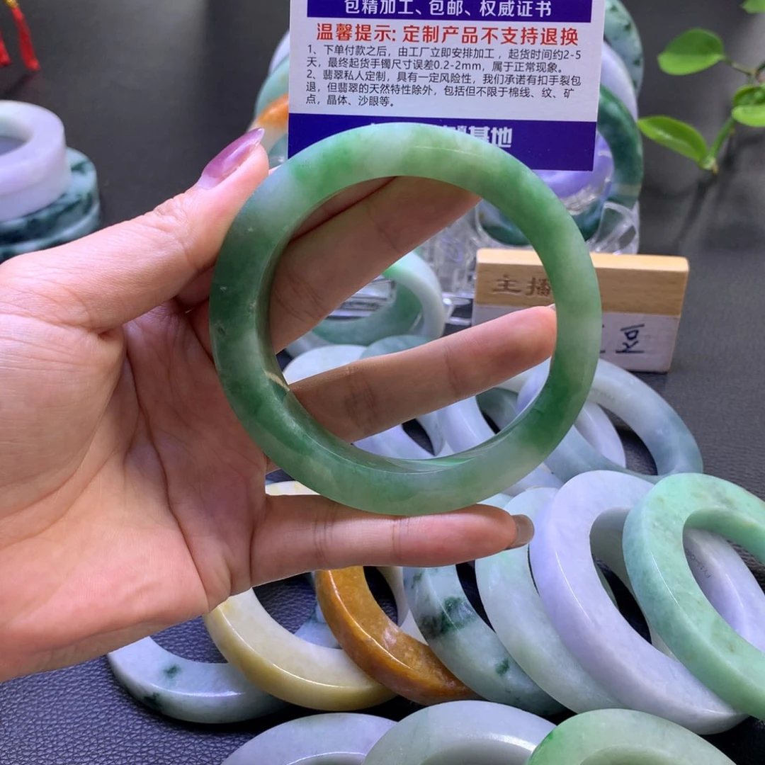 未镶嵌翡翠定制翡翠谢*英