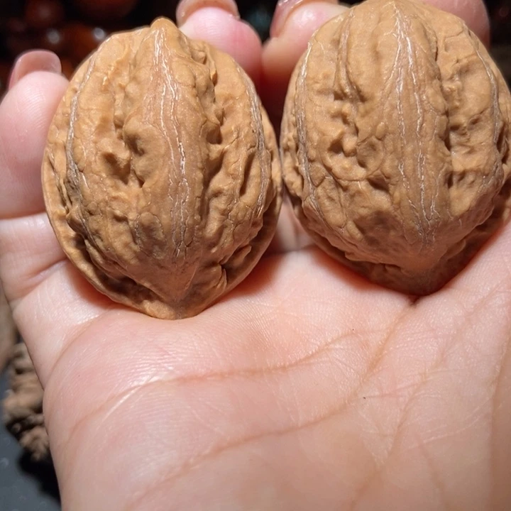 把件文玩核桃东北楸子小雪105