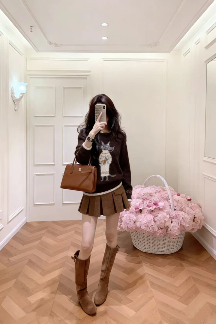 2026秋冬新款费尔岛绣花小猫针织衫毛衣圆领套头软糯慵懒上衣半裙