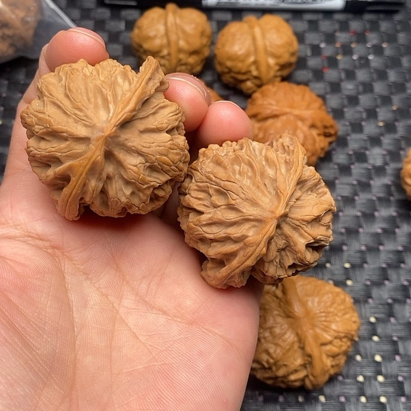 【闪购商品】核桃苹果44