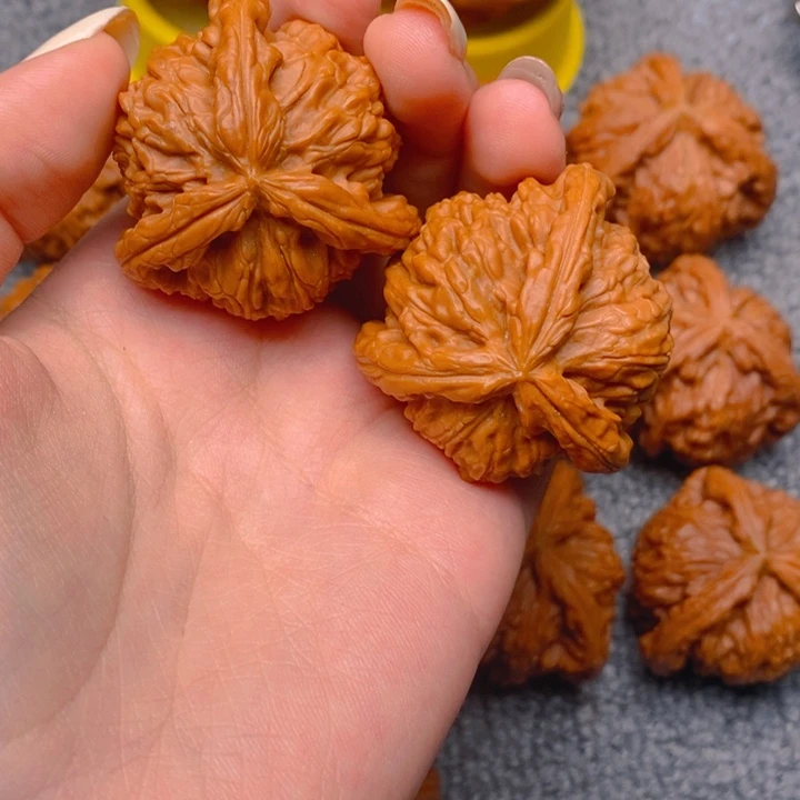 ****￴文玩核桃吊坠核桃