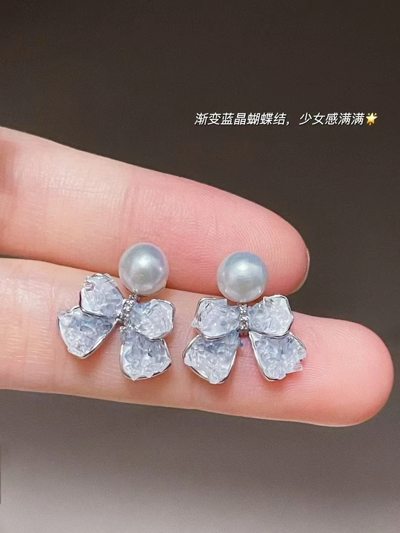 天然淡水珍珠A305渐变蓝色耳环女夏天轻奢小众高级感花朵耳钉S925
