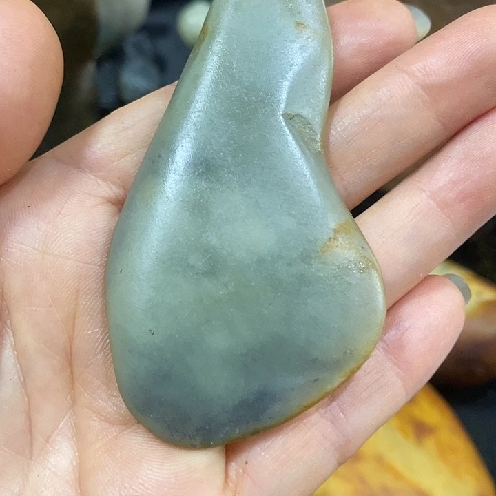 和田玉（糖玉）未镶嵌挂件