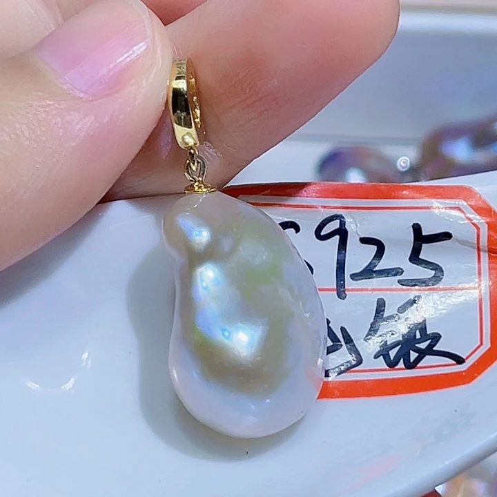 银S925镶嵌淡水珍珠耳饰
