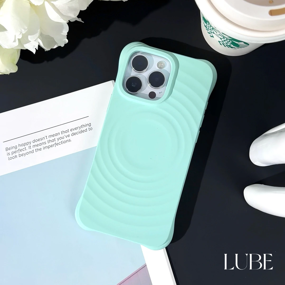 【青曼波波】歪歪高定液态硅胶磁吸壳适用于iPhone16promax/15