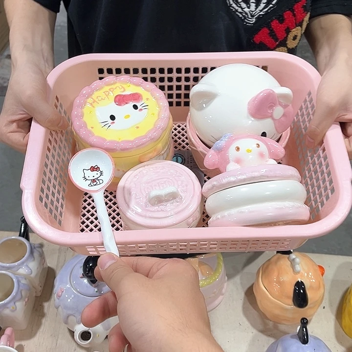 紫砂茶叶罐这么多人