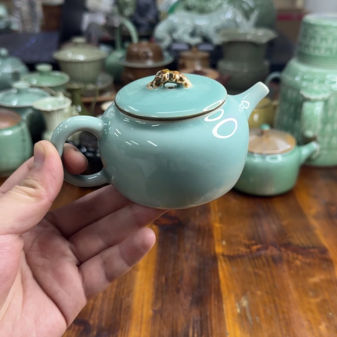 小仲龙泉青瓷微瑕8062