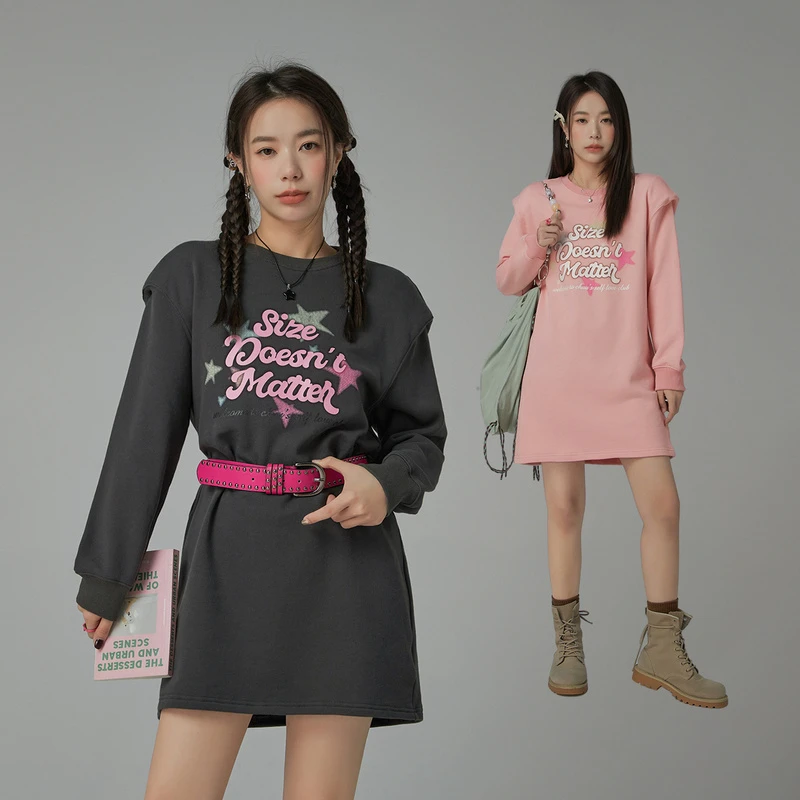 BC001【马琦尧专属】CHUU春季新品个性中长卫衣裙宽松直筒连衣裙-Y
