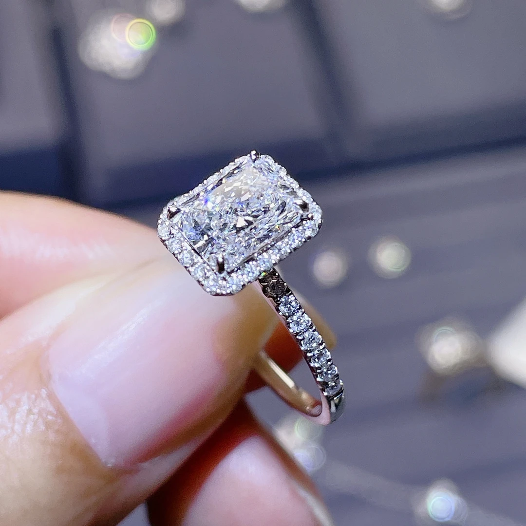 【合成/培育】18K金镶嵌1克拉蕾迪恩豪华围镶戒指