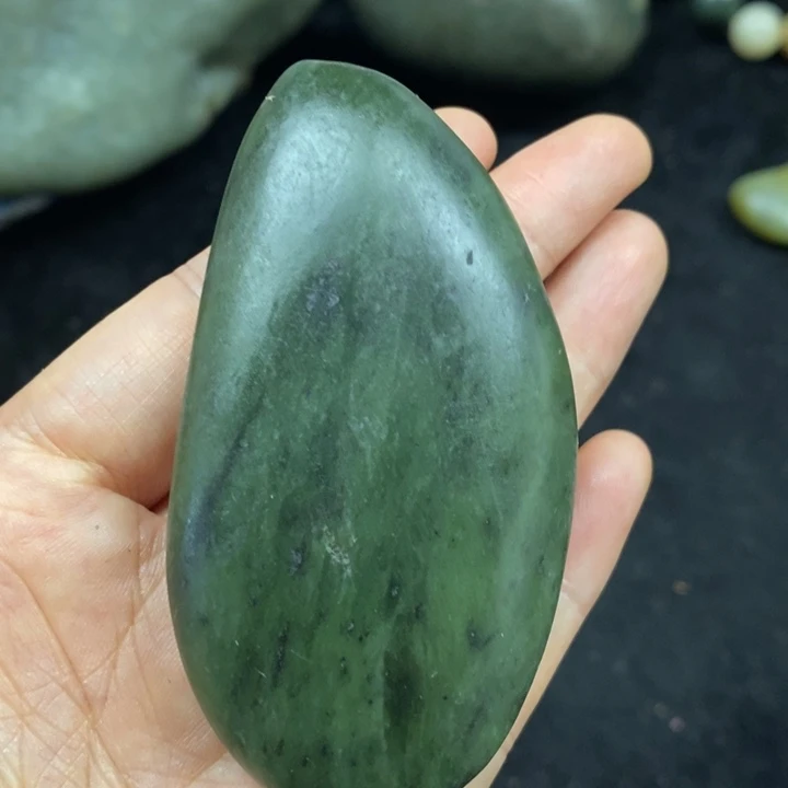 未镶嵌和田玉（糖玉）挂件