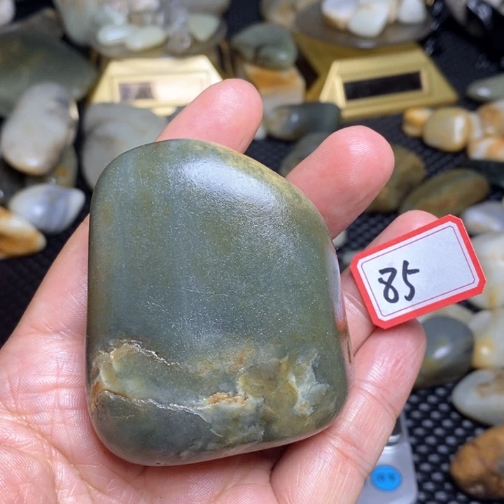 未镶嵌和田玉把件85