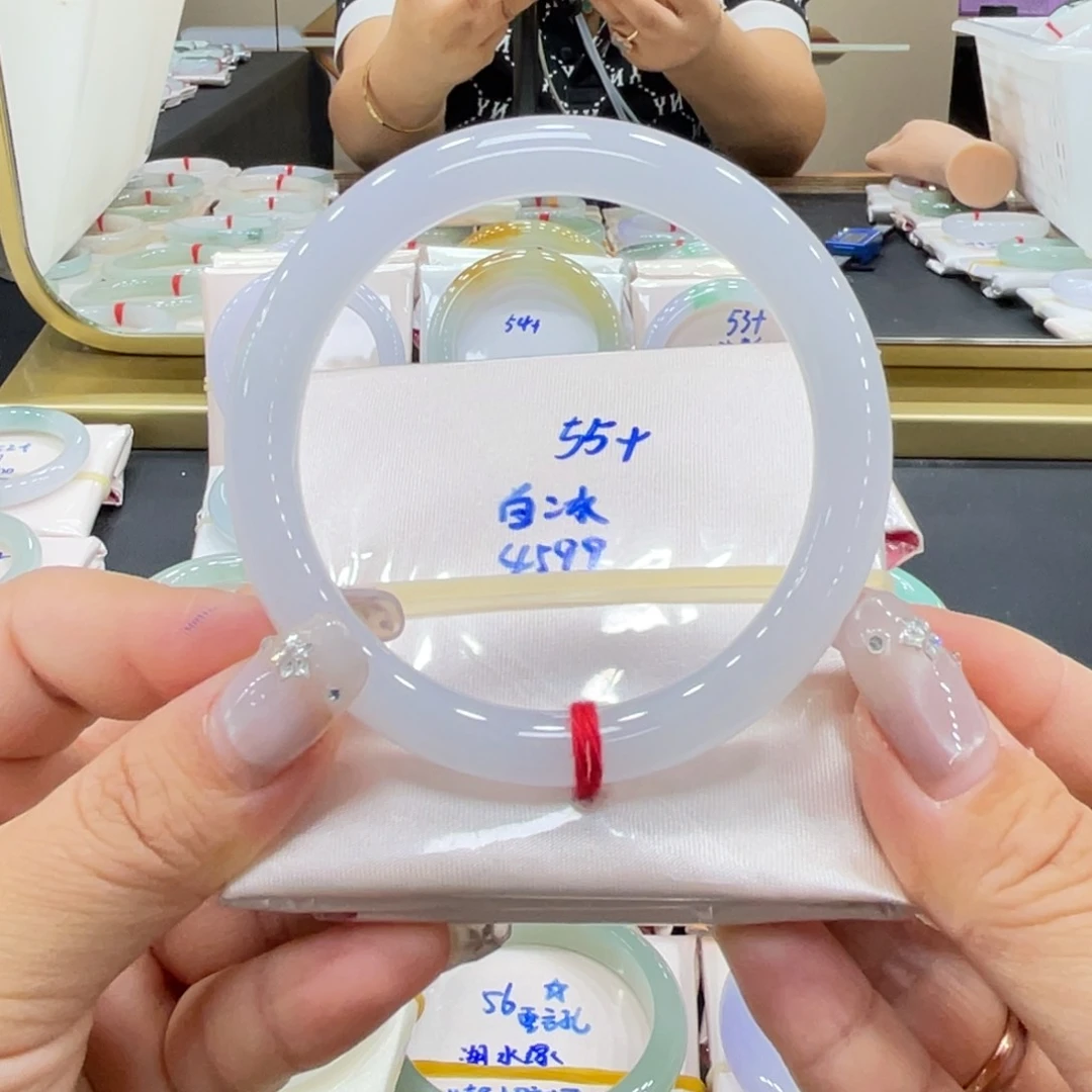 未镶嵌手镯翡翠翡翠