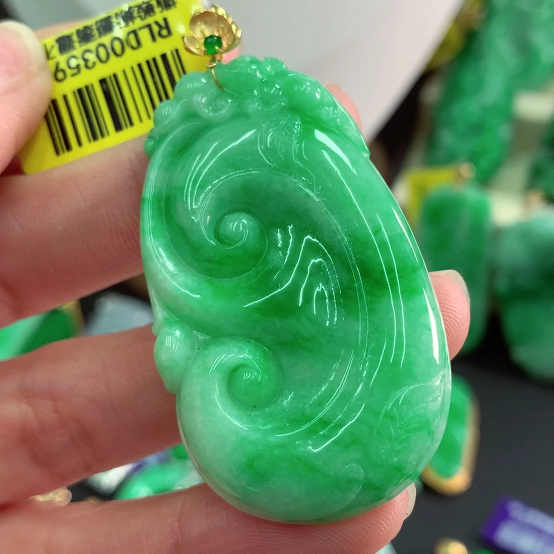 翡翠18K金镶嵌吊坠(不含链)